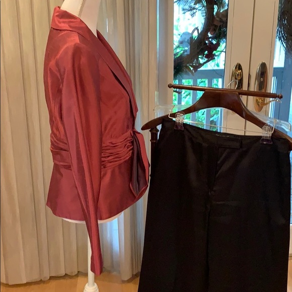 Suit both pants/dinner jacket elegant/sophisticated Larry Levine Sz 10 NWOT - Picture 6 of 6